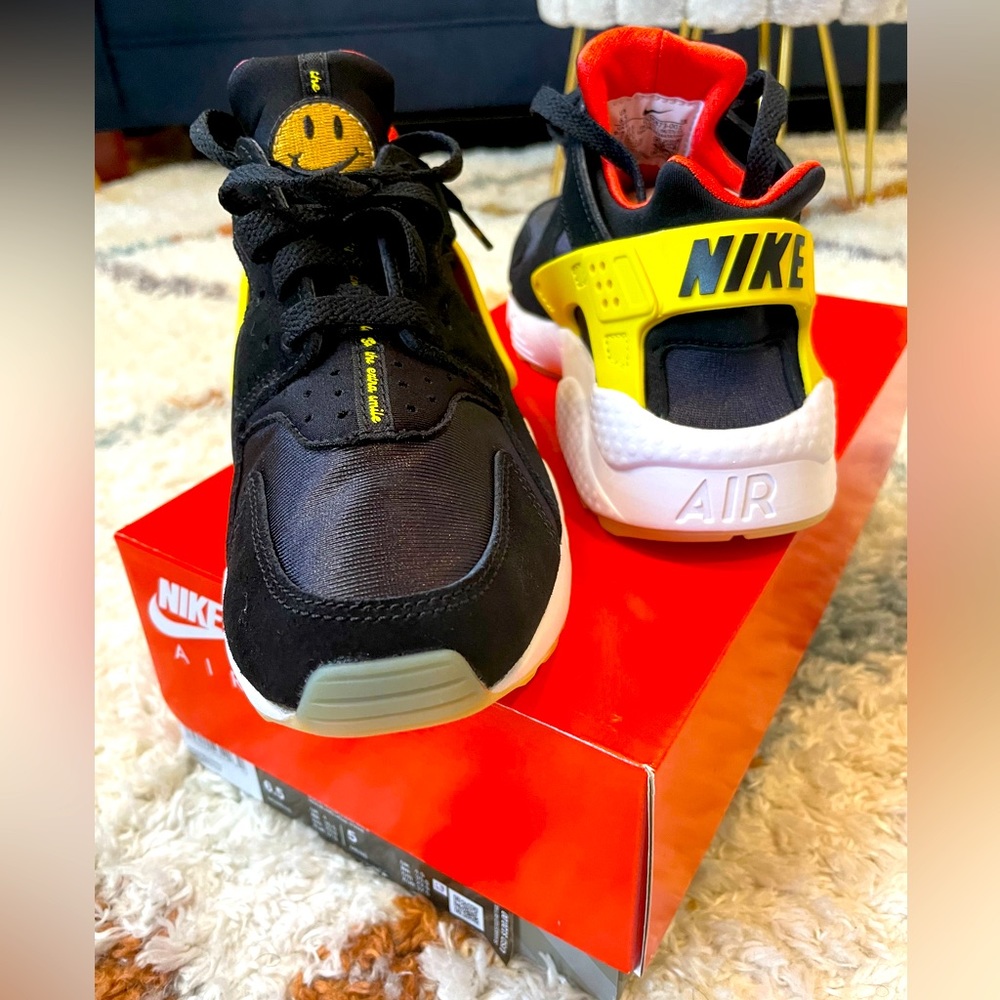 Nike Air Huarache - NIB